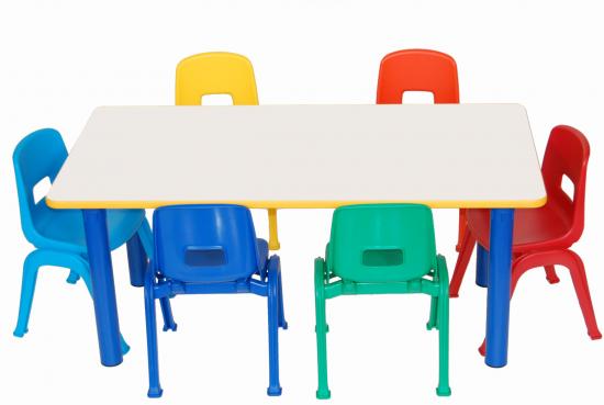 Tavoli e sedie per bambini, con tavolo rettangolare spesso